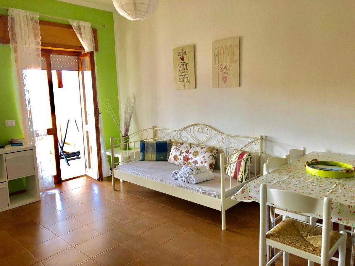 Apartament Lucia 150Mt From Beach Castelsardo Ngoại thất bức ảnh